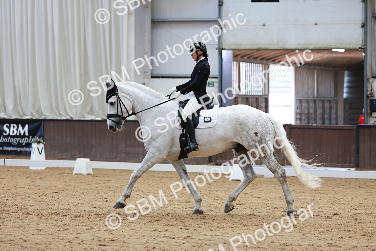 SBM_008305 - Class 6b - Novice 6 - 9.28-10.41