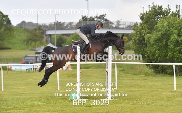 BPP_3029 - CLASS 1 SENIOR NEWCOMERS/1.10M OPEN