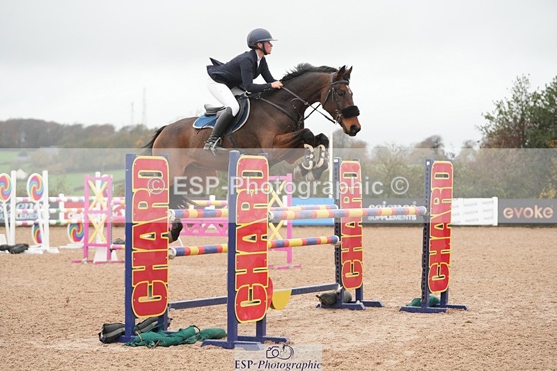 251107-132509-01147 - Cls 6 Foxhunter and 1.20m Open