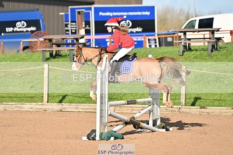 241201X-113600-00888 - Cls 17AB & 18 70cm