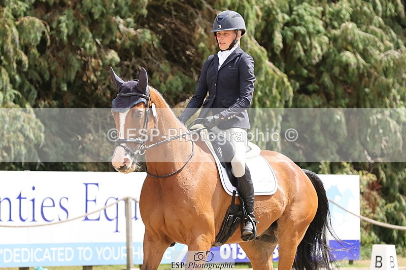 250809A-142816-04017 - 023-Abbie.BurbidgeFeeling.Fantastic