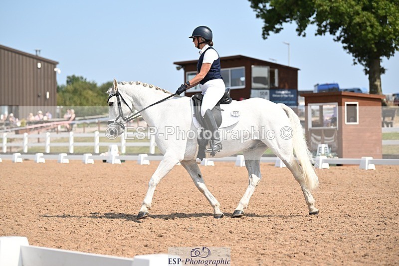 250816-124241-04544 - 061-Lyn.MillerRunnymead.Diamond