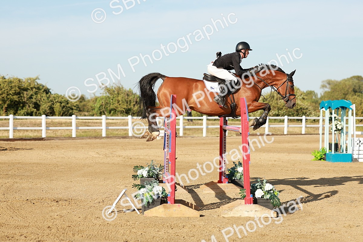 SBM_008870 - Class 6 - National 1.30m 1.40m Open Handicap