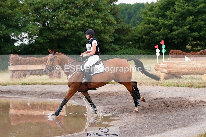 250803A-133554-13944 - N-608-Valerie.Pool-FLASHBROOK.QUINTESSENTIAL