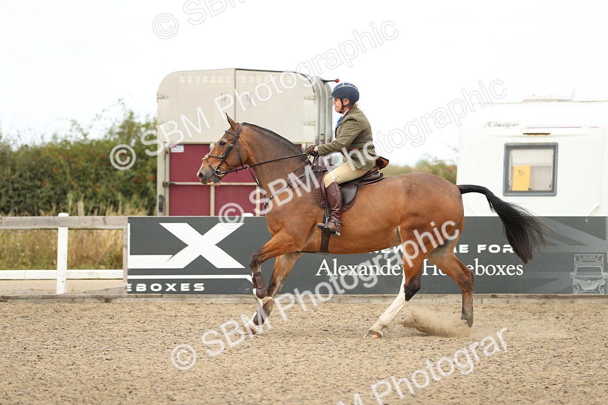 SBM_05545 - Class 48a Style & Performance 70cm (15-19)