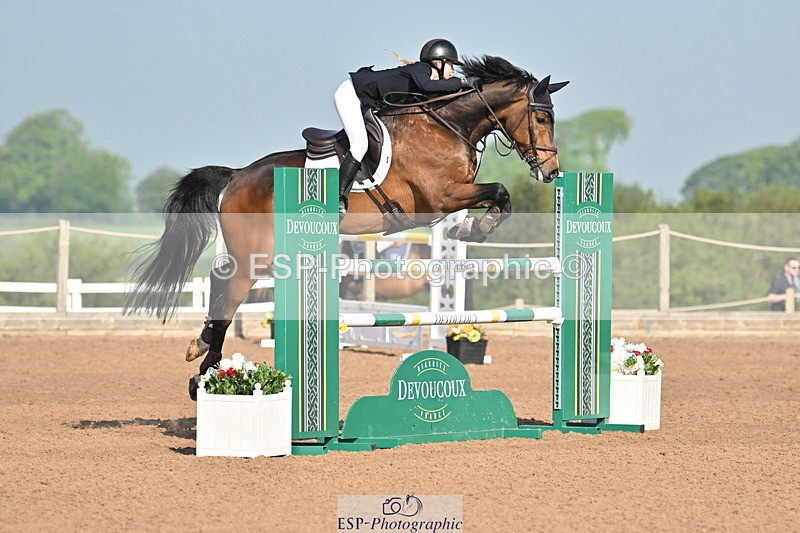 240512A-085248-16526 - Cls 47 Snr 1.20m Open