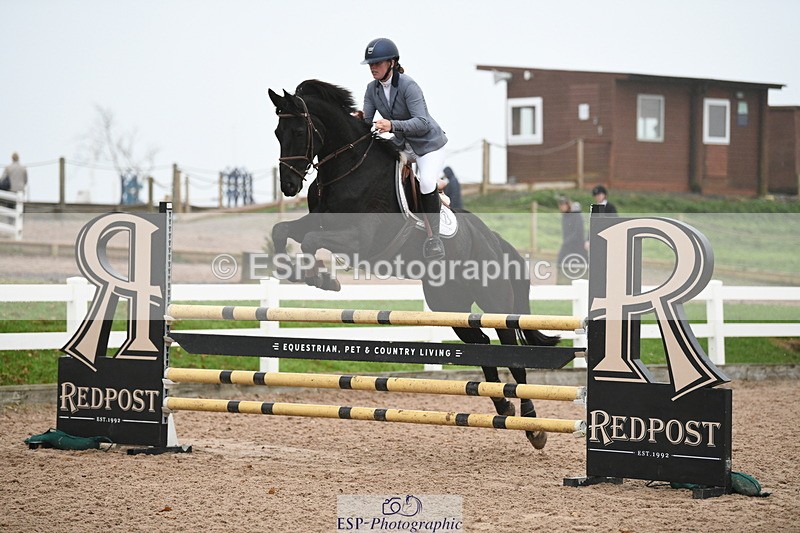 241103A-110118-07647 - SUN Cls 21 Snr Newcomers and 1.10m Open