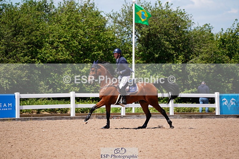 240525A-122224-05931 - Cls 16 Snr 1.20m Open