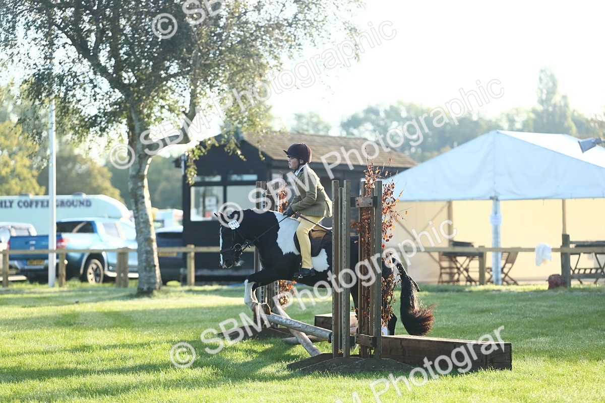 SBM_37180 - S29 - Novice & Newcomers Working Hunter Pony