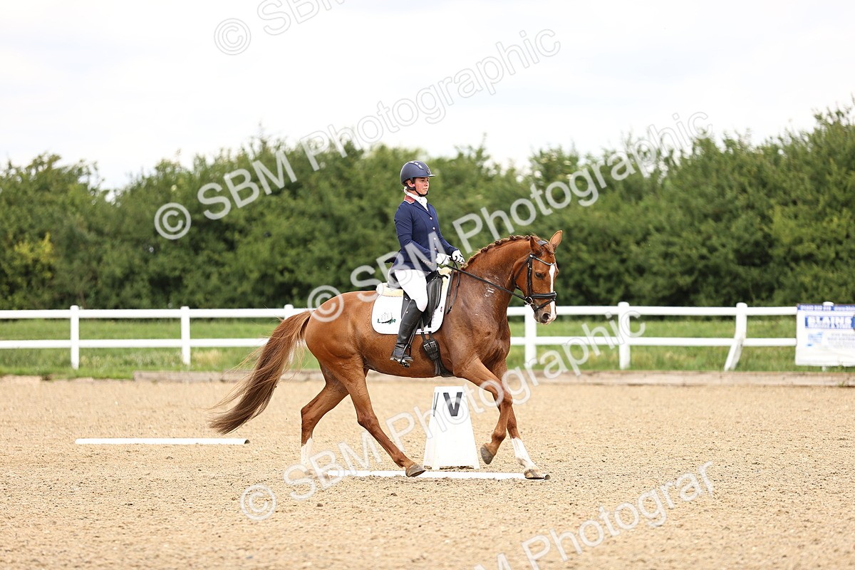 SBM_000999 - Class 4 - Novice 5