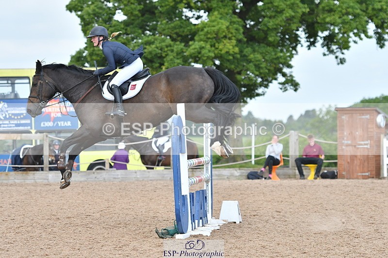 240609A-103952-03954 - Cls 16 Snr Discovery and 1m Open