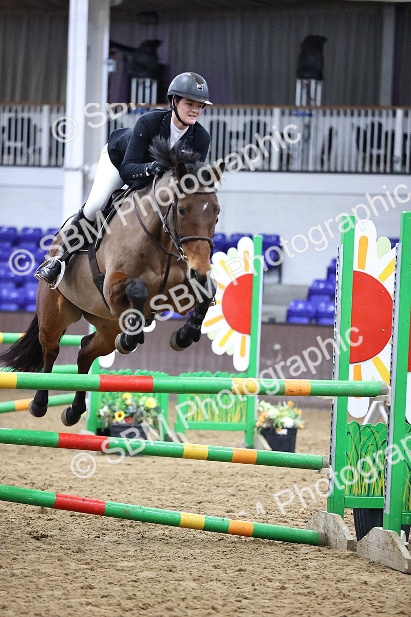 SBM_2329 - Class 8 - Nupafeed Supplements Senior Discovery/ 1m Open