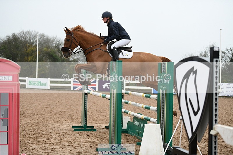 241103A-102052-07435 - SUN Cls 21 Snr Newcomers and 1.10m Open