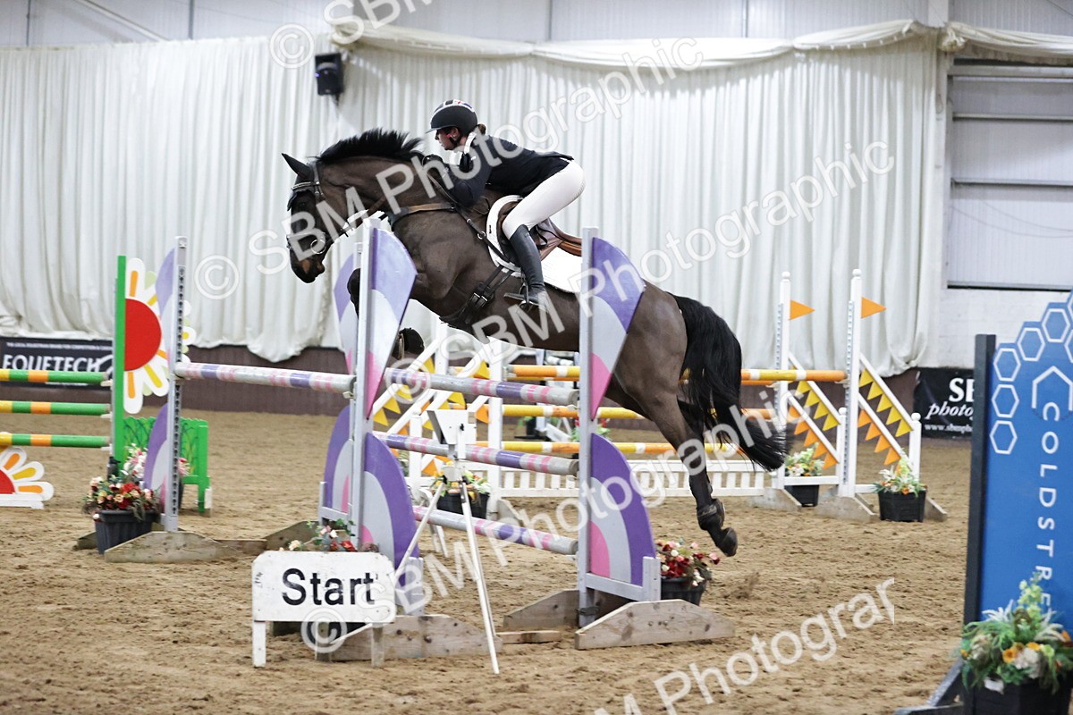 SBM_001710 - Class 5 - Redpost Equestrian Senior Foxhunter/ 1.20m Open