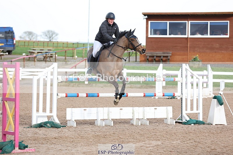 240223A-152811-02319 - Cls 6 Foxhunter and 1.20m Open