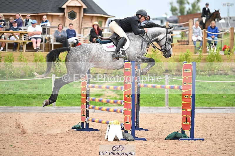 240727A-160229-06066 - Cls 16 Snr Foxhunter