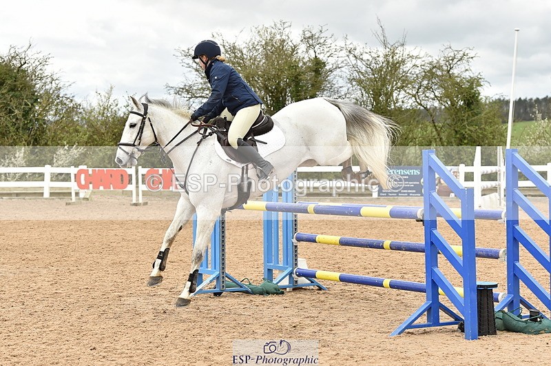 240403A-140516-00704 - Cls 4 Newcomers and 1.10m Open