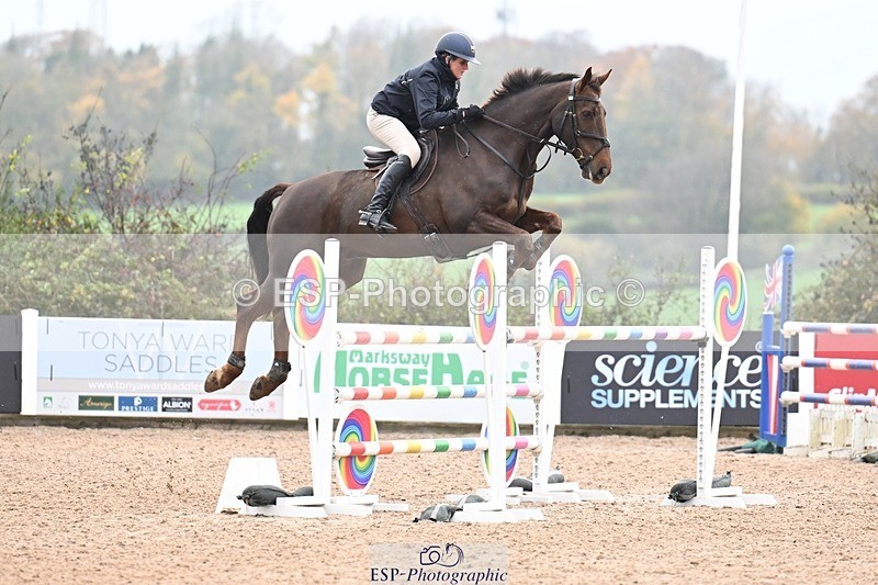 251105-141505-00823 - Cls 06 Fox & 1.20m