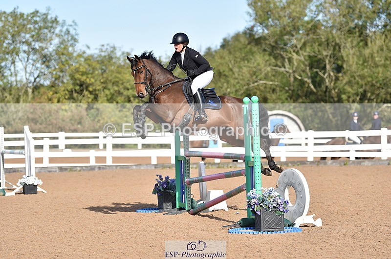 231015A-110126-07379 - Cls 23 Discovery & 1m Open