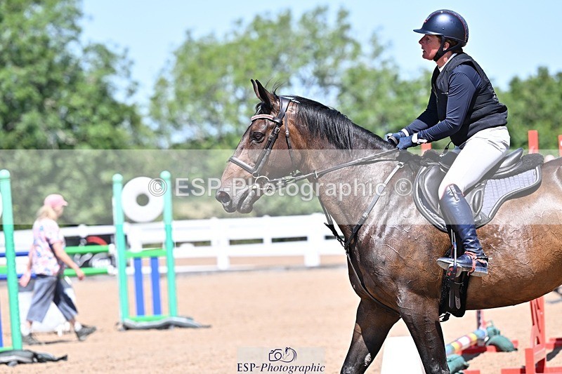 250712-120634-00492 - Cls 10 1.05m Amateur Qualifier