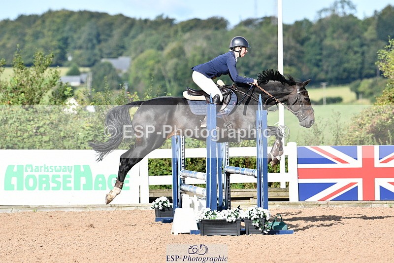 240913A-100528-03095 - Cls 20 Snr British Novice and 90cm Open