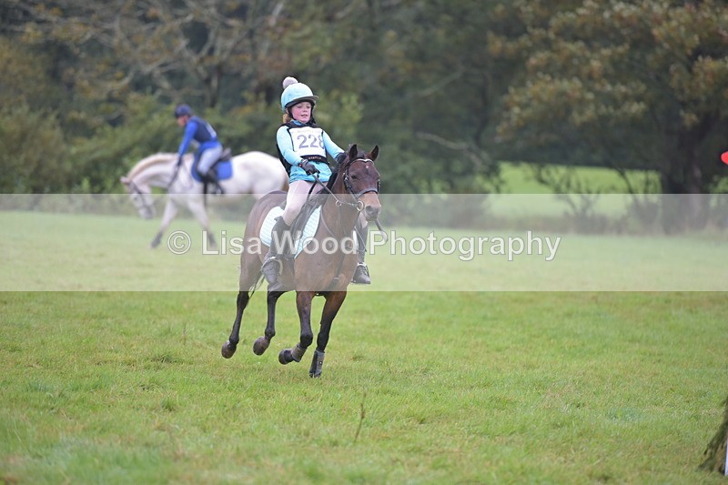 RAY_9752 - Class 2: 70cm: Corner