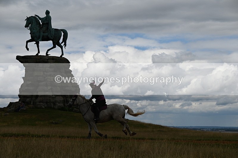 DSC_9470 - Time at Statue 15:11 to 15:58