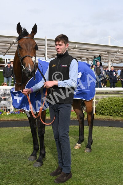 yr13052022r6-49 - Race 6 4.45pm Yorkshire Equine Practice Stakes