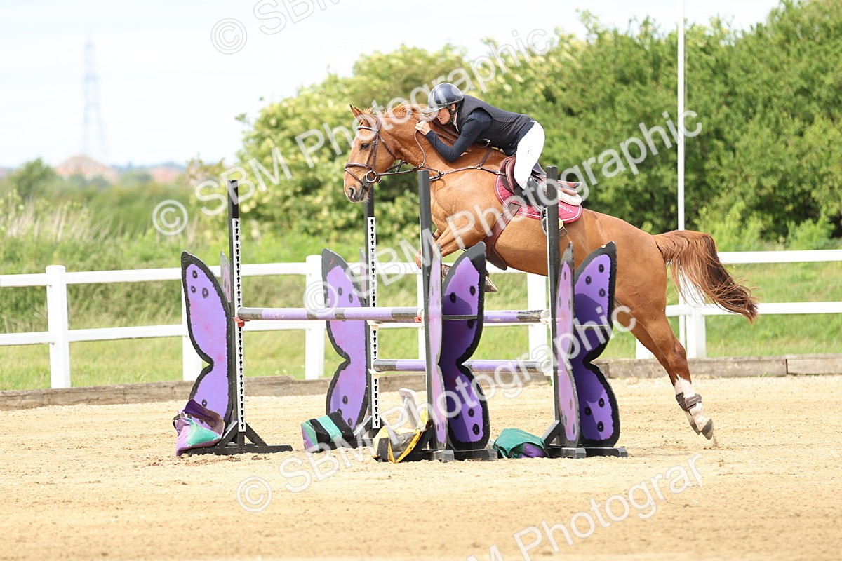 SBM_000967 - Class 4 - Senior Newcomers - 1.10m