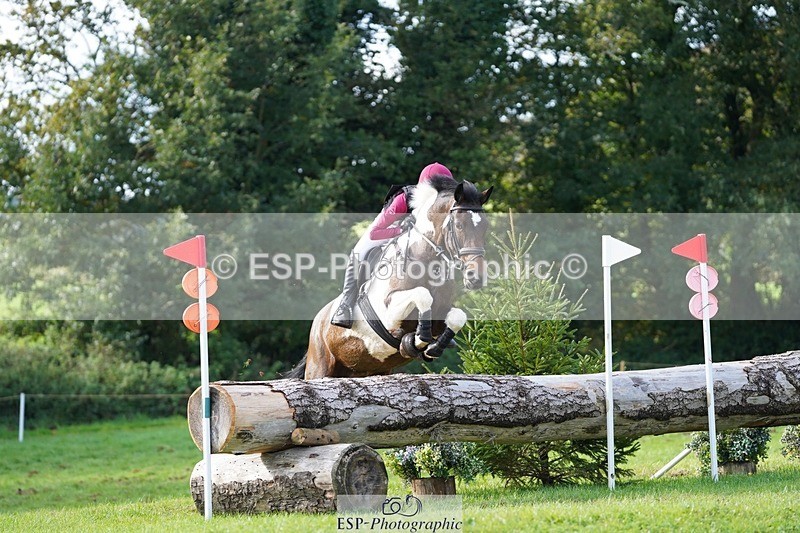 231021-143200-19280 - 467-WELLSHEAD.SQUIGGLE-Emily.Illing-SC+XC