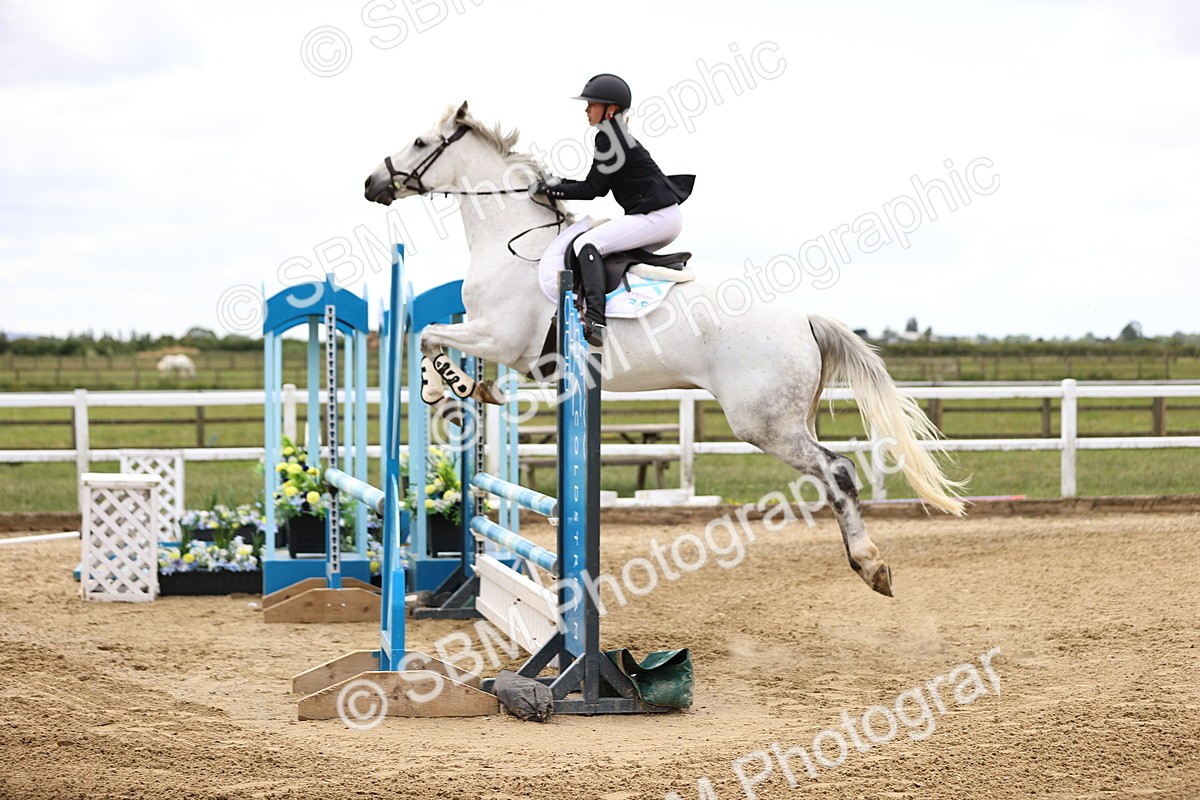 SBM_000028 - Class 3 - 90cm showjumping