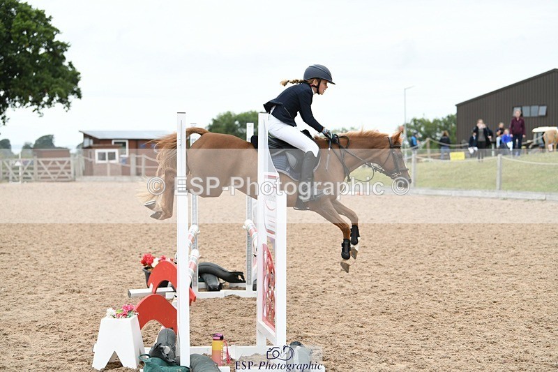 250807-104939-00359 - 80cm Round 1