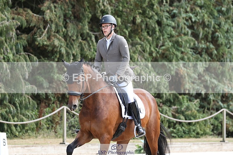 250809A-150751-04182 - 085-Andrew.ParryWilmine