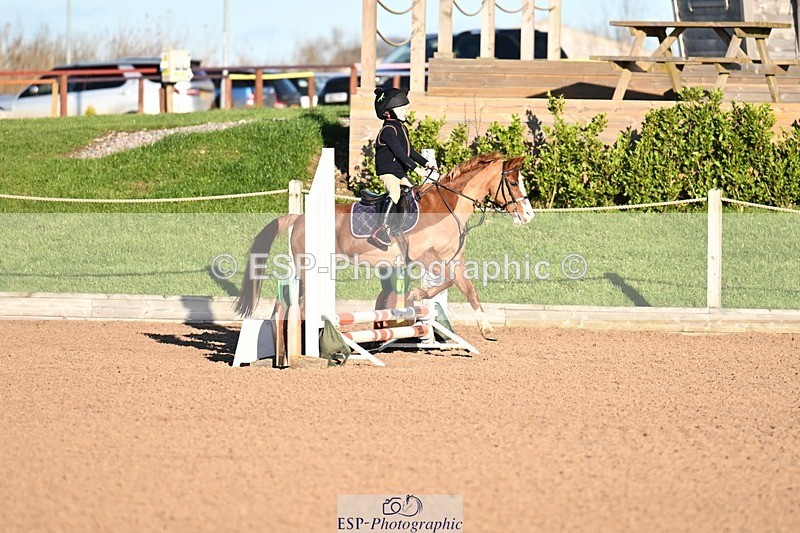 251130-101401-01317 - Cls 18 50cm Clear Round