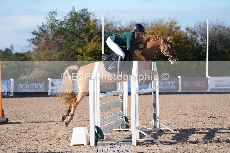 251025-144713-00659 - Cls 14+15 Blue Chip JC + JA, 1.15 Members Cup