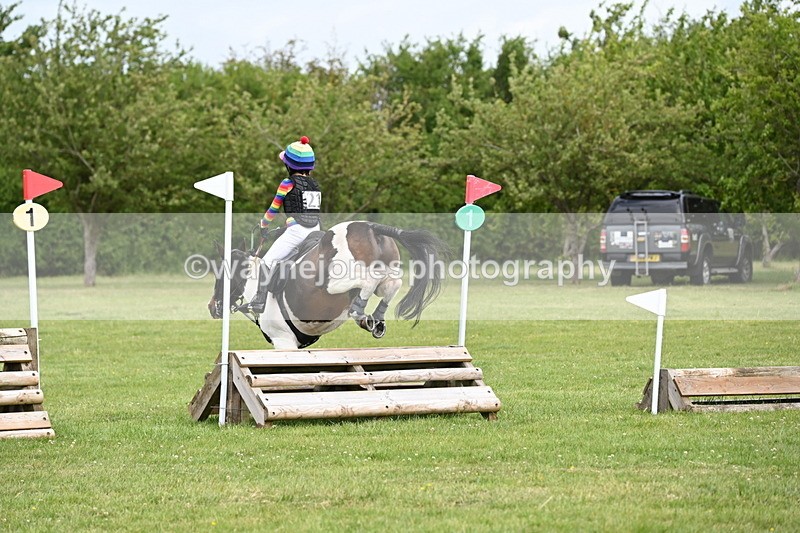 WJ6_2827 - Class 4 60cm