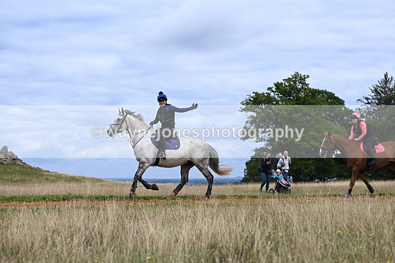 DSC_6776 - Time at Statue 12:45 to 13:15
