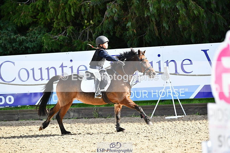 251004A-120303-00872 - Classes 4 & 5 50cm