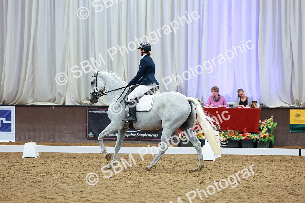 SBM_004113 - Class 12 - E2 Championship - 14.50-15.53