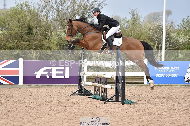 240327A-125228-00464 - Cls 4 Newcomers and 1.10m Open