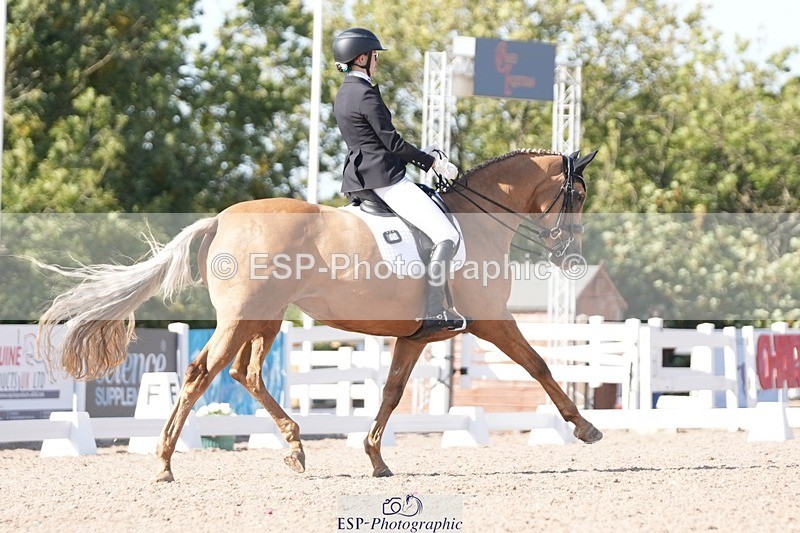 250906-154514-04858 - 054-Amy.Louise.LloydDiva.Royale