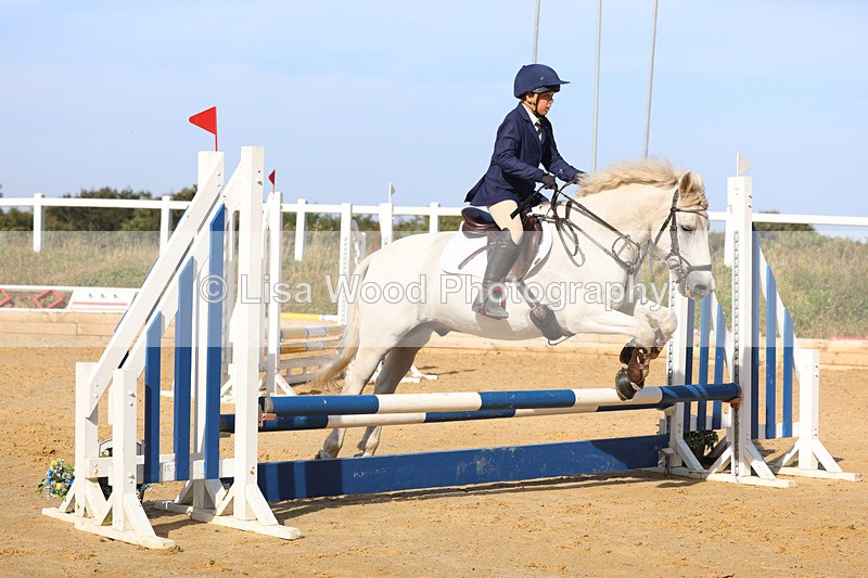 3E7A0383 - Class 4 and 5: 60cm Juniors and Seniors