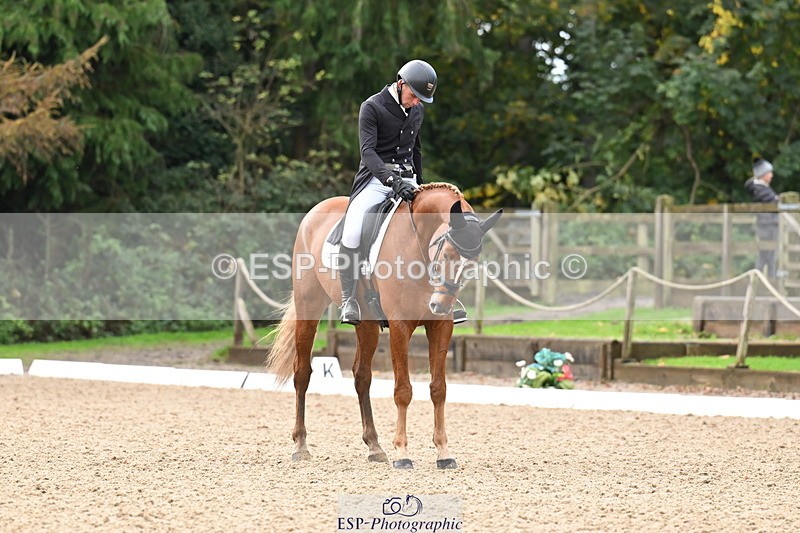 251023A-100130-01398 - B-125-Ben.Edwards