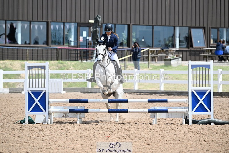 240609A-115922-04376 - Cls 23 Pony Intro 70cm