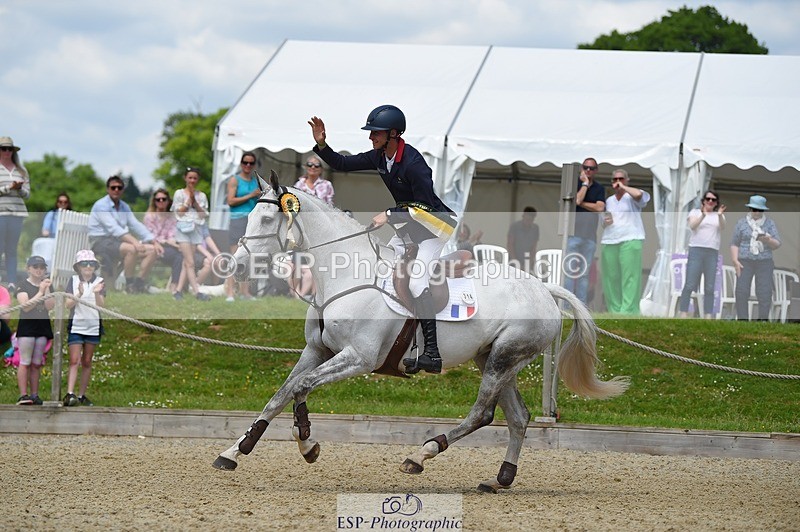 230528-134020-16065 - 3* Presentations