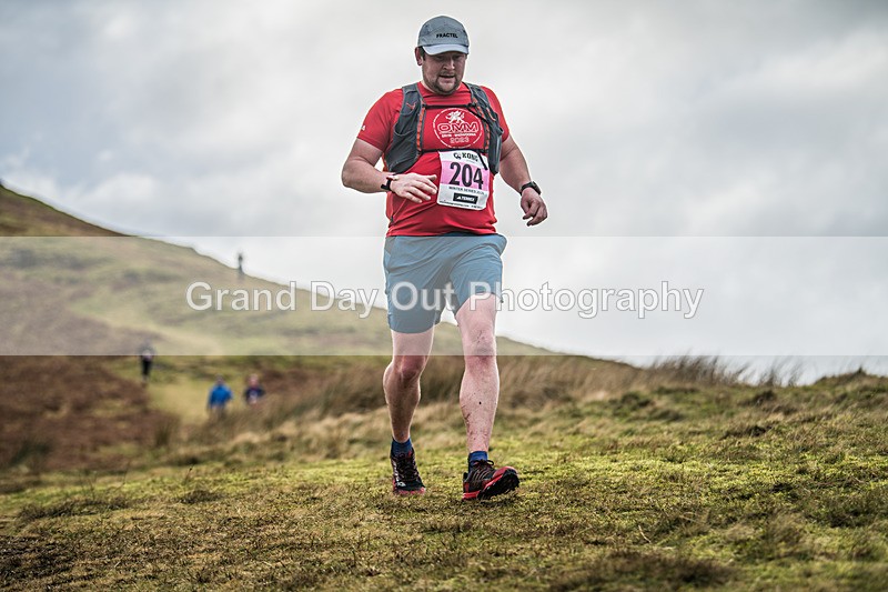 BOS-869 - Kong Running B.O.S. (Barrow, Outerside, Stile End) Fell Race Saturday 24th January 2026