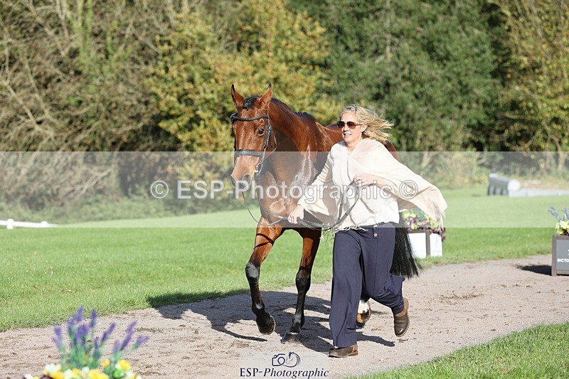 241027-100921-15718 - 447-Annastasia.Cross-KENNDALE