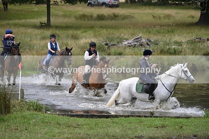 WJ7_4134 - Time at Water 12:52 to 13:22