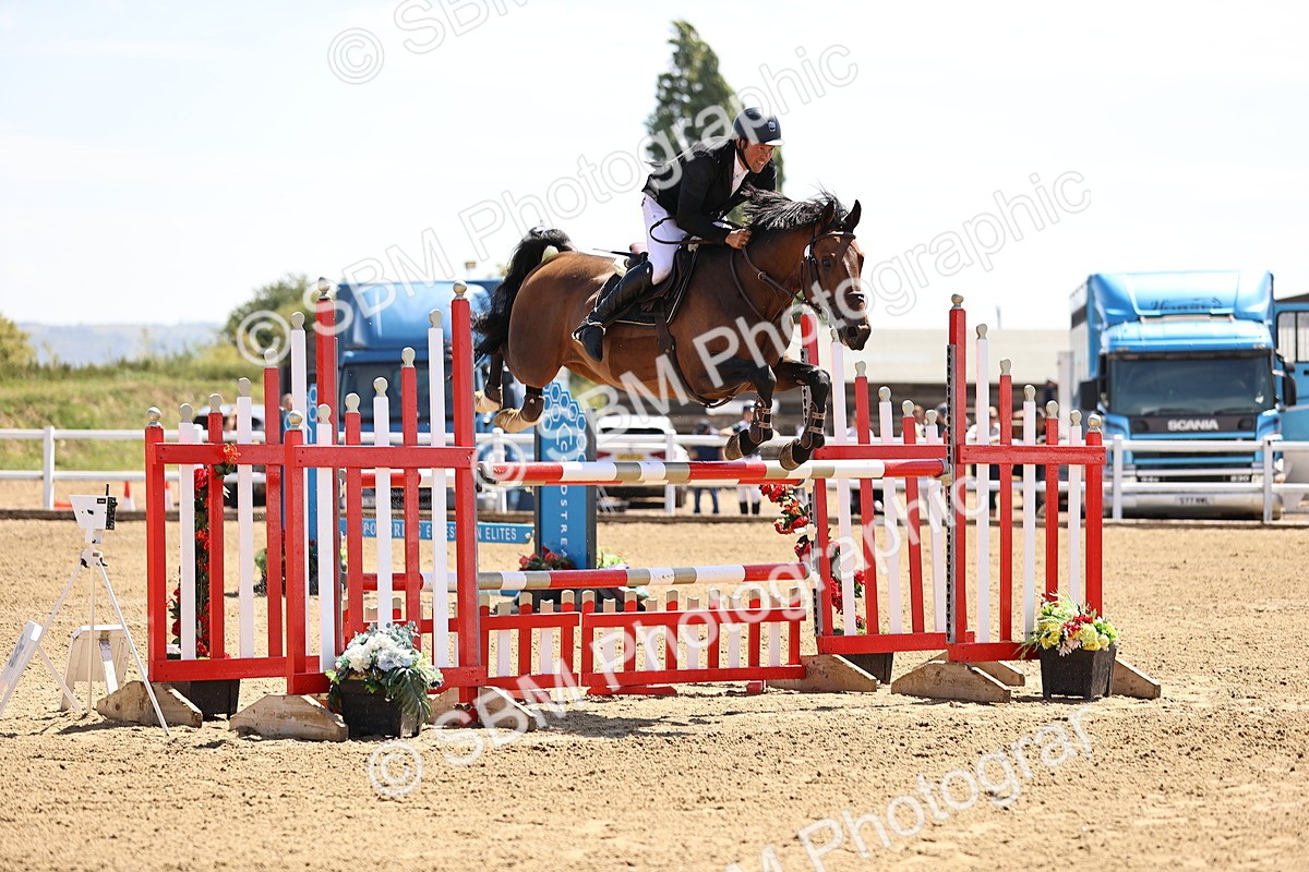 SBM_009999 - Class 9 - Senior Foxhunter - 1.20m Open