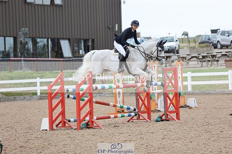 250625-153538-01460 - Cls 6 Foxhunter and 1.20m Open